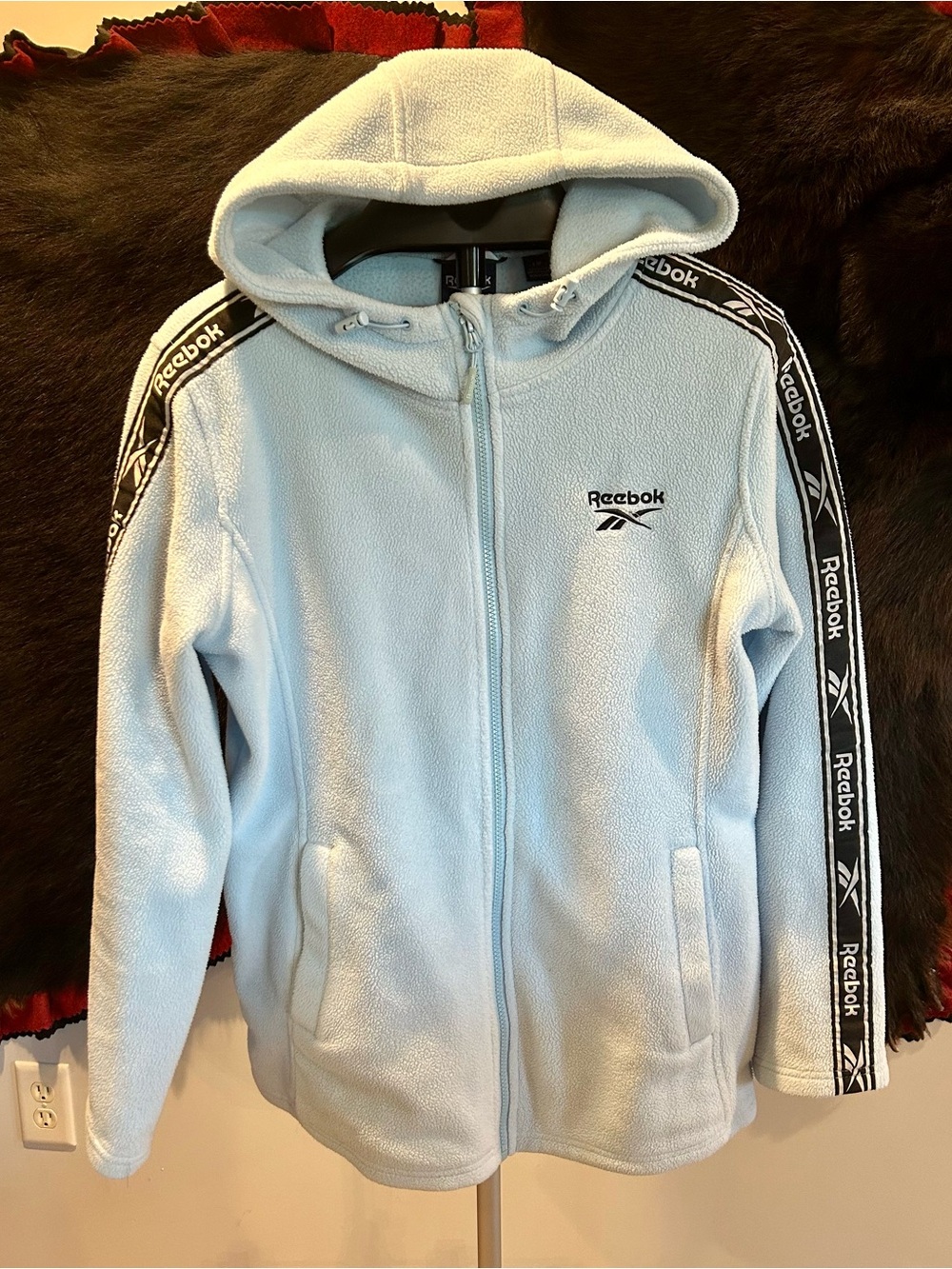 Reebok Women’s Light Blue Fleece Hoodie Jacket Sz L